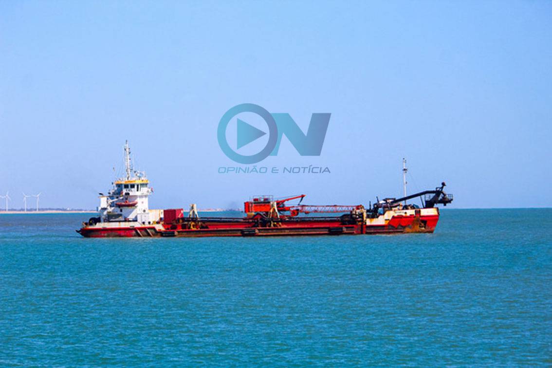 Dragagem do Porto de Luís Correia começa nesta sexta e já atrai atenção de empresas